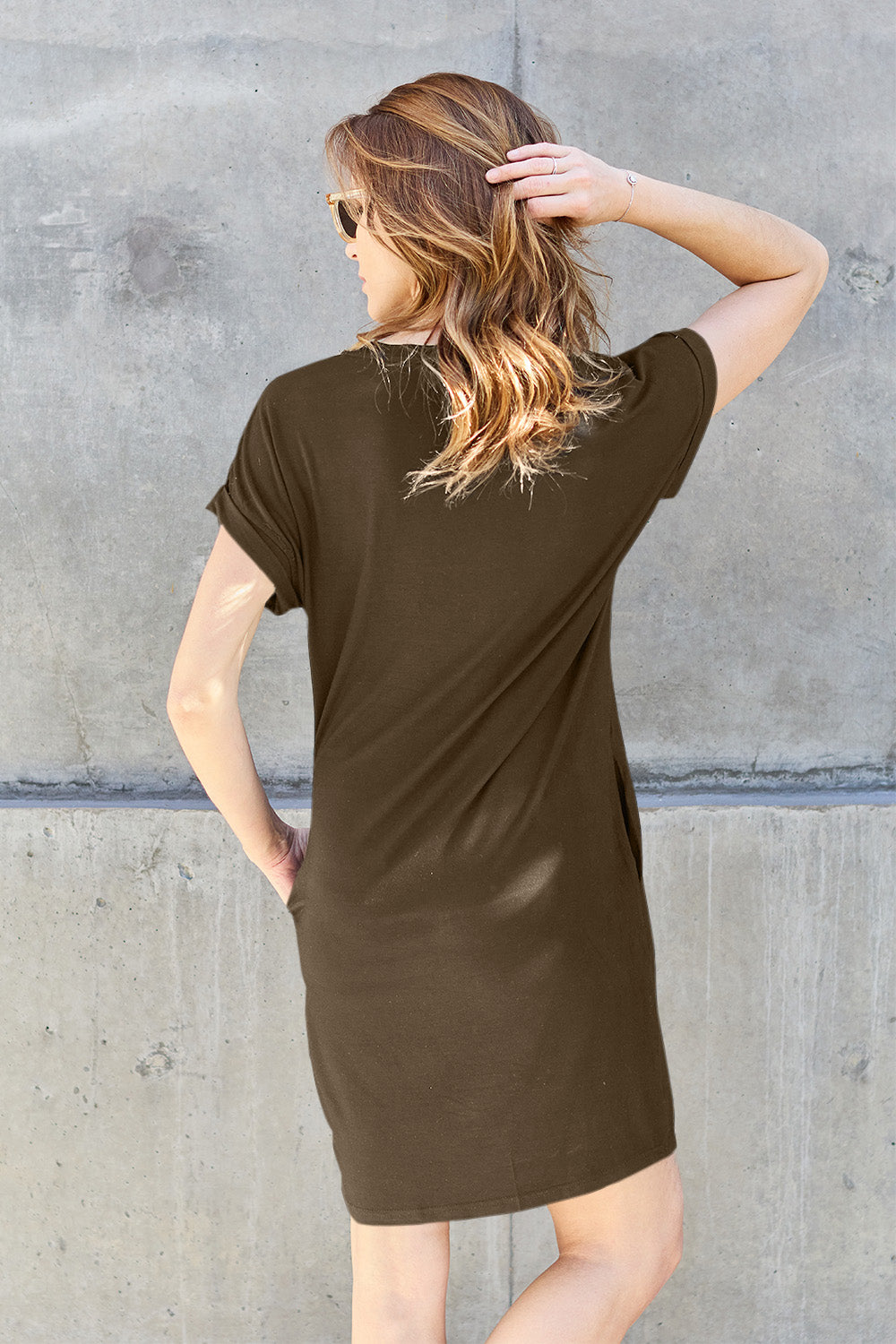Basic Bae Round Neck Short Sleeve Dress with Pockets